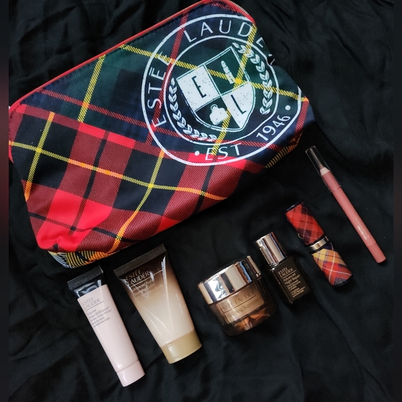 Estee Lauder Plaid Cosmetic Bag with Skincare Set - Picture 5 of 11